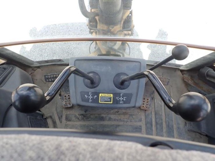 2009-deere-310sj-image-26