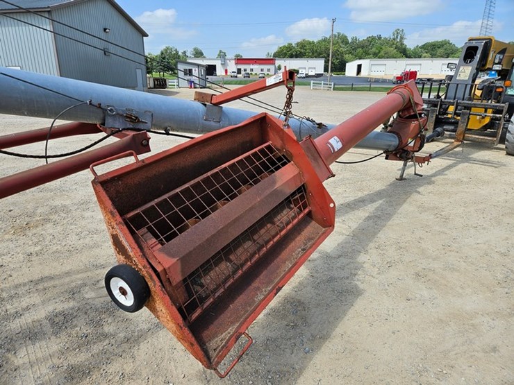 hutchinson-10x72-image-17