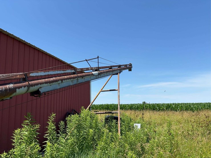 portable-8"x60'-grain-auger-with-support-frame-image-4