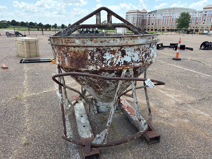 #9449-•-concrete-mixer-(large)-image-1