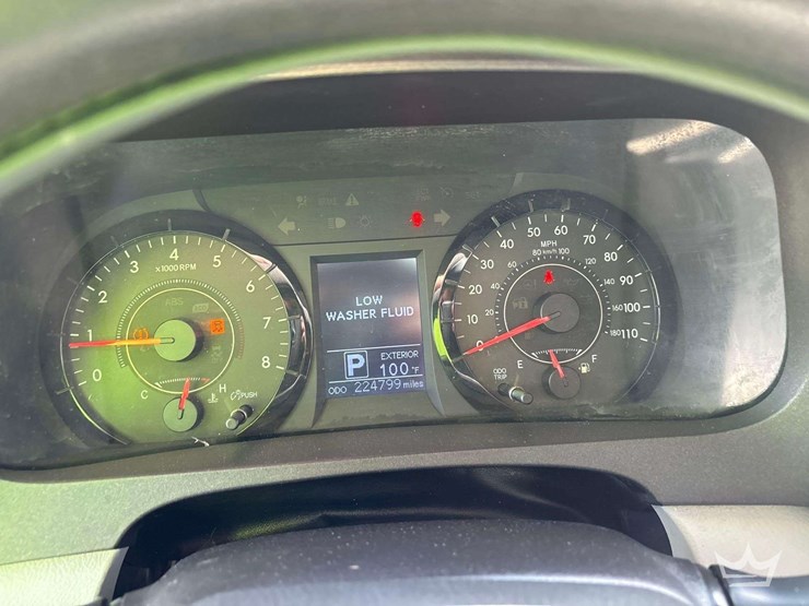 2017-toyota-sienna-image-14