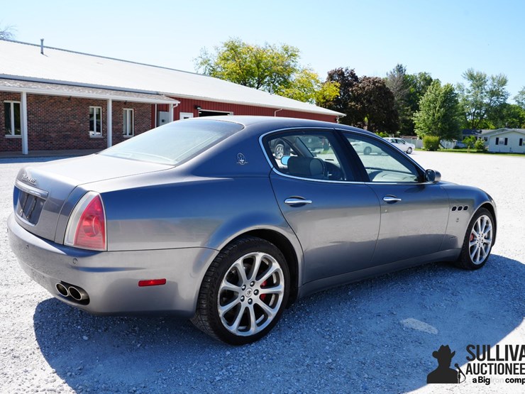 run-#43---2005-maserati-quattroporta-sedan-image-5