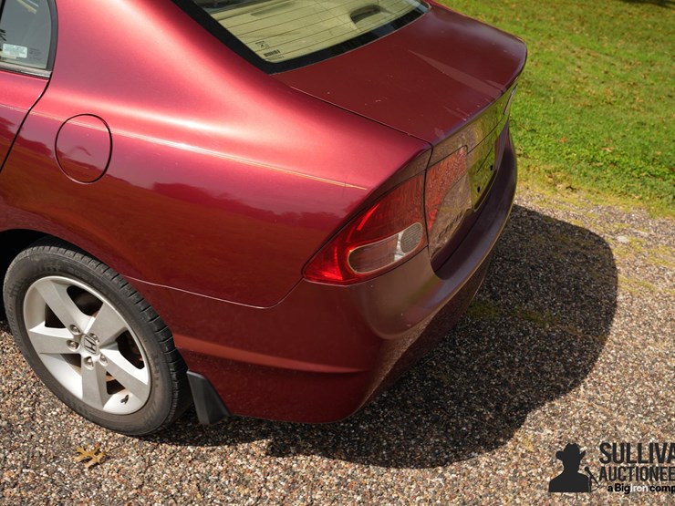 run-#35---2007-honda-civic-sedan-image-18