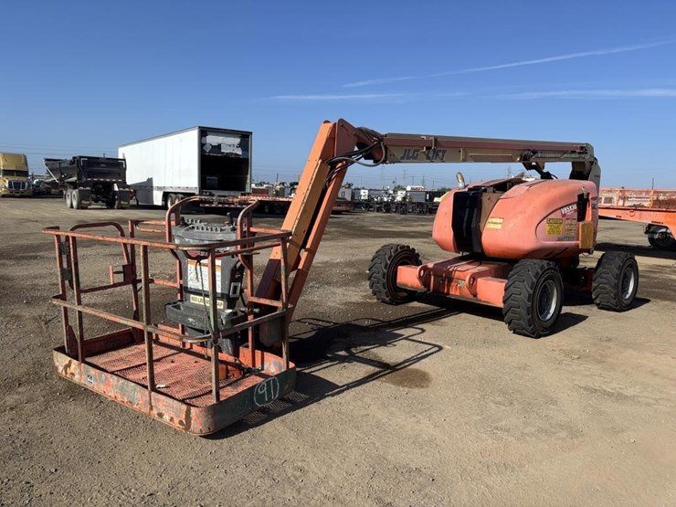 2003-jlg-600aj-image-1