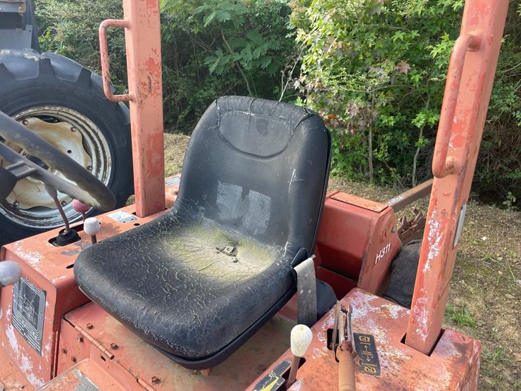 ditch-witch-3700dd-image-25