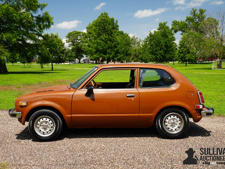 run-#230---1974-honda-civic-hatchback-image-8