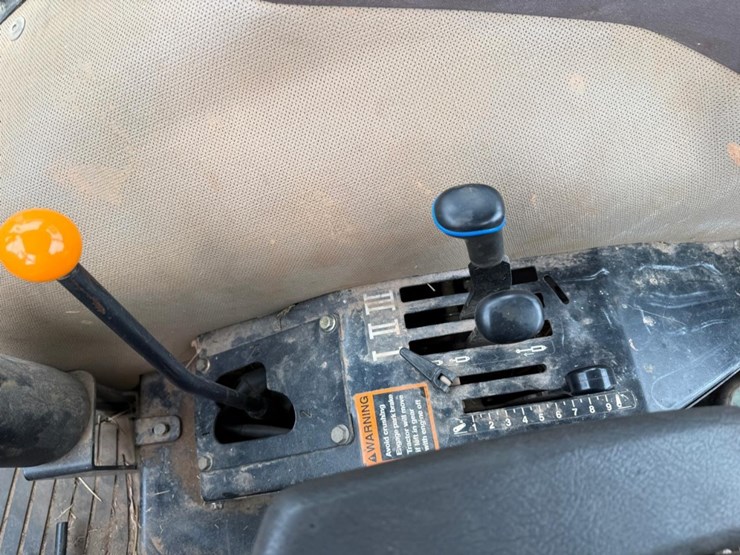 john-deere-6115d-image-26