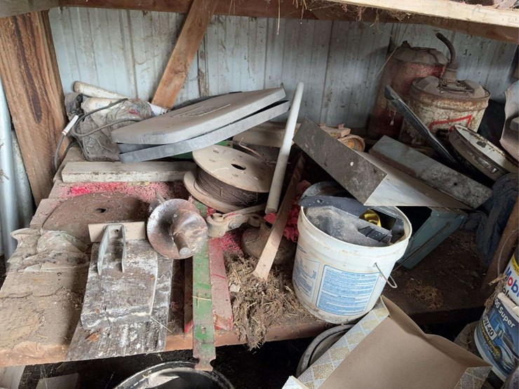 assorted-automotive-parts-and-shop-supplies-lot-image-7