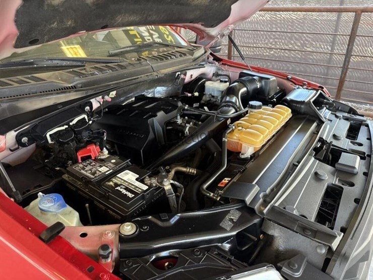 2016-ford-f150-image-14