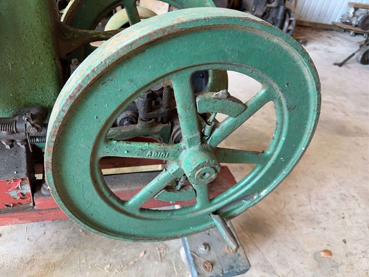 sandwich-1-1/2-hp-engine-image-8