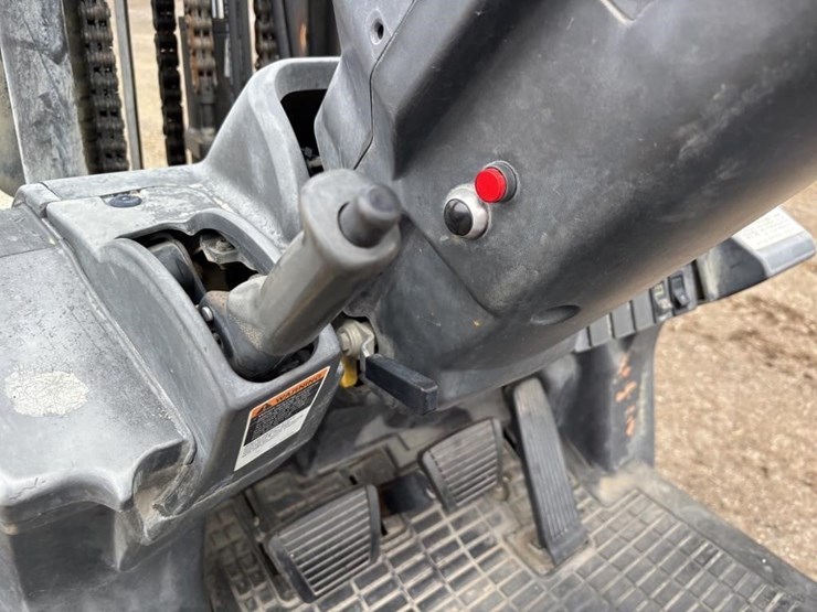 2016-caterpillar-2c6000-image-19