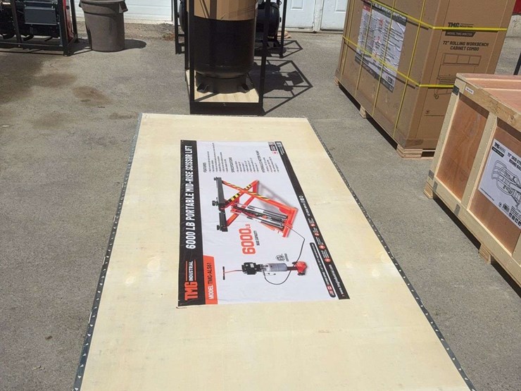 6000lb-mid-rise-scissor-car-lift-image-5