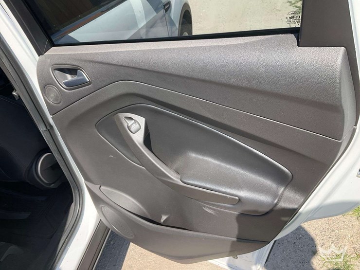 2017-ford-escape-image-26