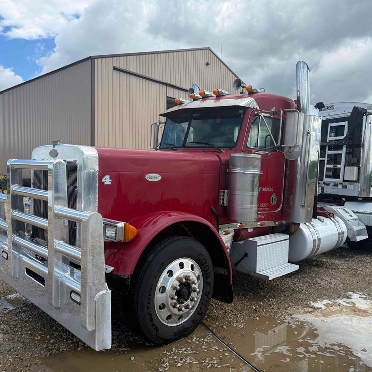1999 PETERBILT 378