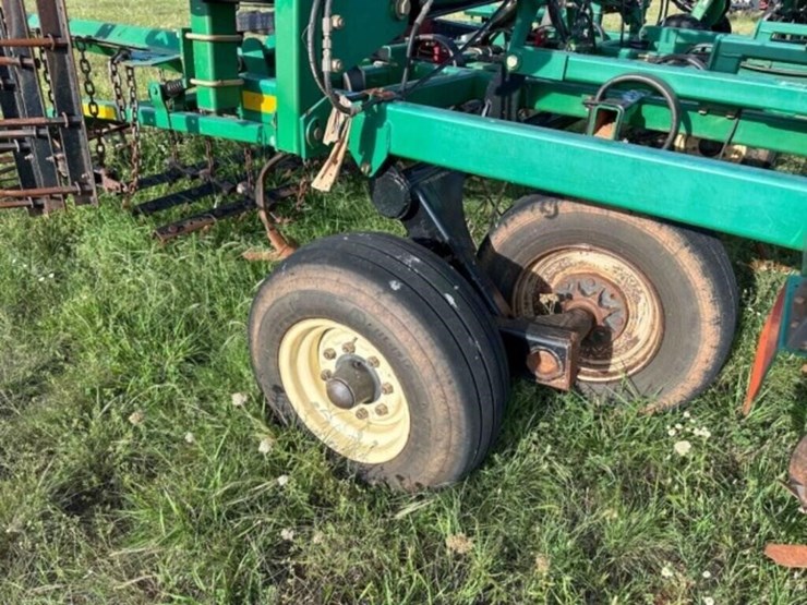great-plains-folding-3-box-drill,-40'-image-16