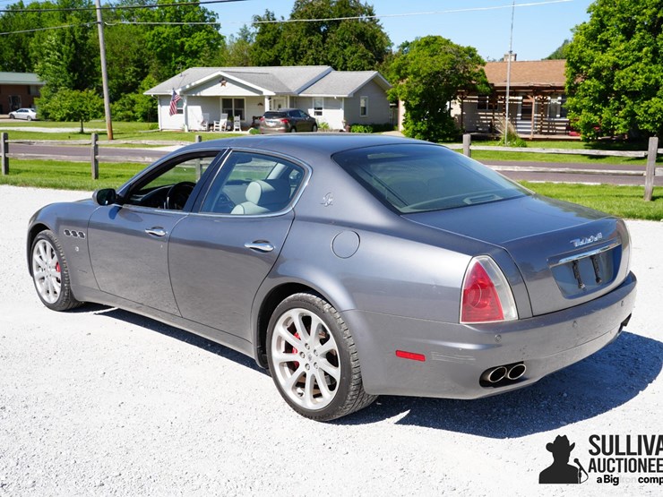run-#43---2005-maserati-quattroporta-sedan-image-7