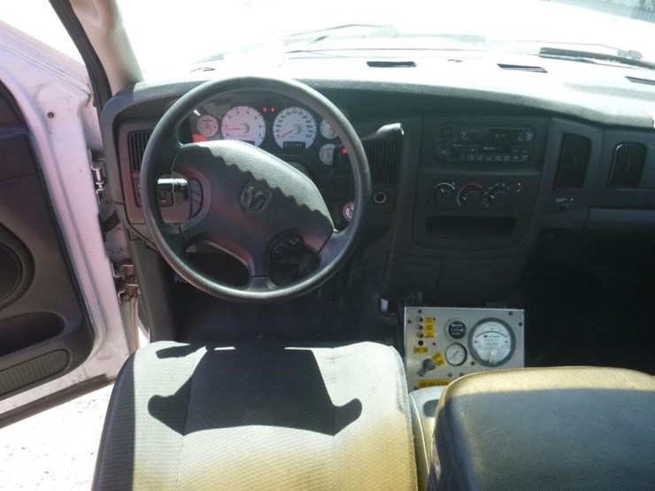 2003-dodge-ram-1500-image-7