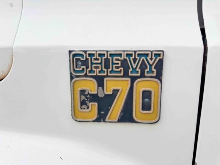 1981-chevrolet-c70-image-12