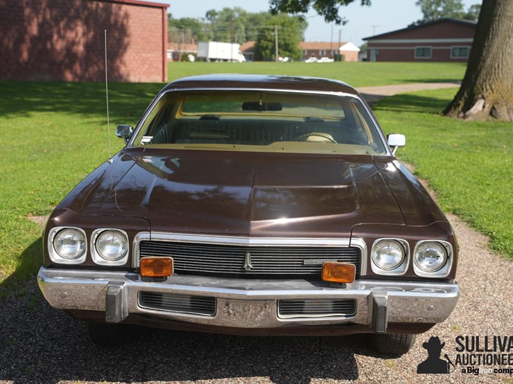 run-#68---1973-plymouth-fury-iii-image-2