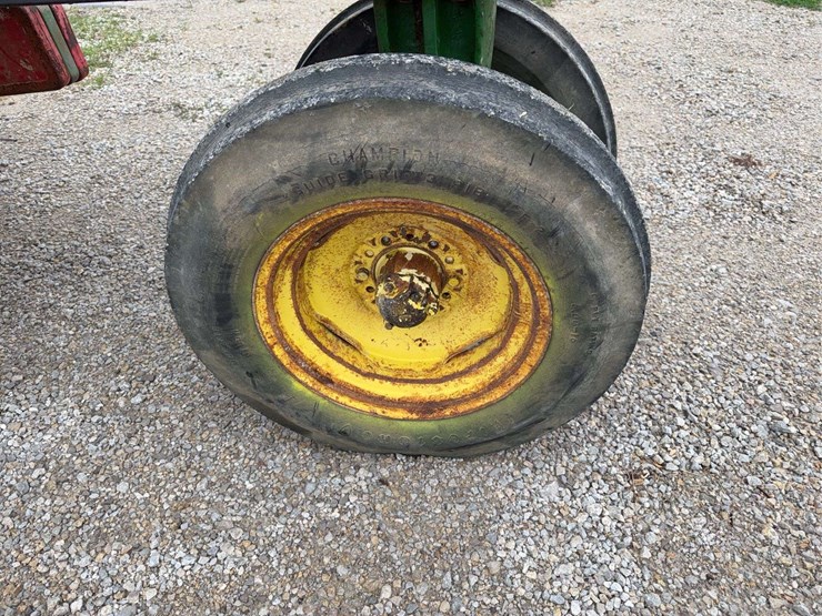 john-deere-60-image-16
