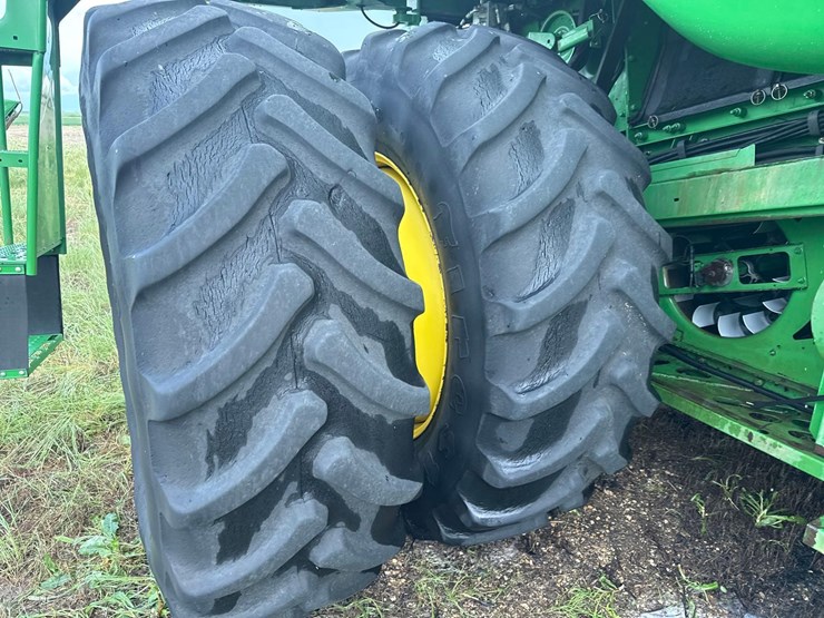 2011-john-deere-9870-sts-image-21
