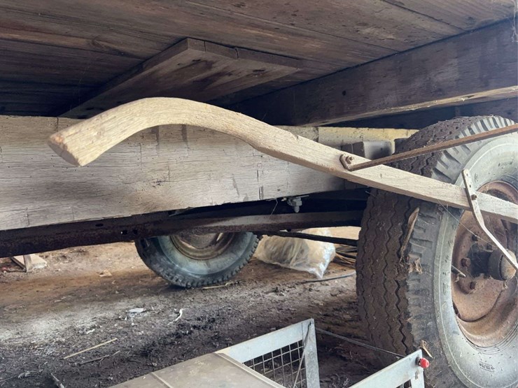 8'x14'-hay-wagon-image-3