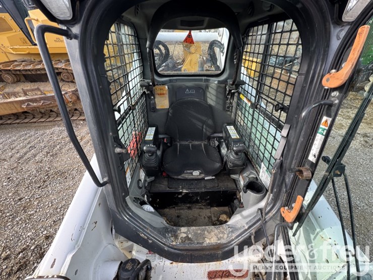 2020-bobcat-t870-image-4