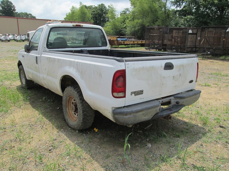 2004-ford-f250-image-4