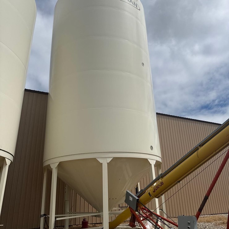 Meridian M1625  Hopper Bin