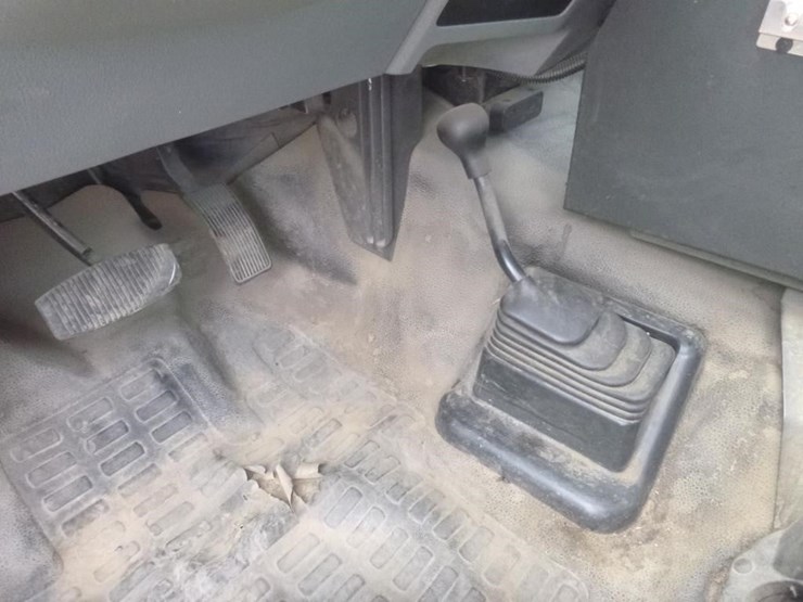 2014-ford-f350-image-15