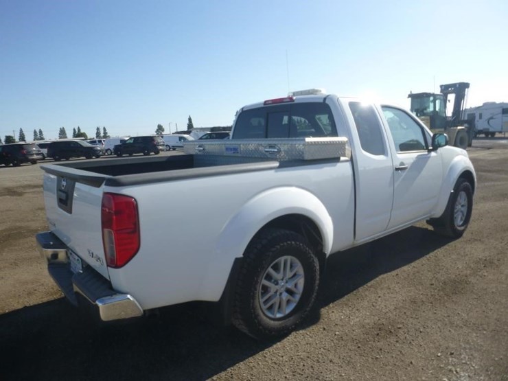 2019-nissan-frontier-image-3