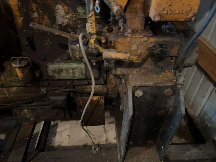 caterpillar-d4600-image-7