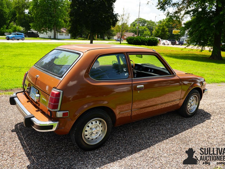 run-#230---1974-honda-civic-hatchback-image-5