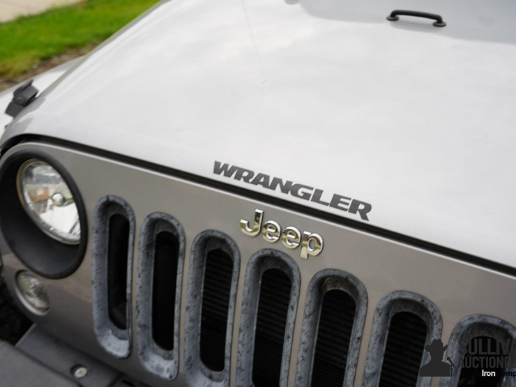 2015-jeep-wrangler-image-11