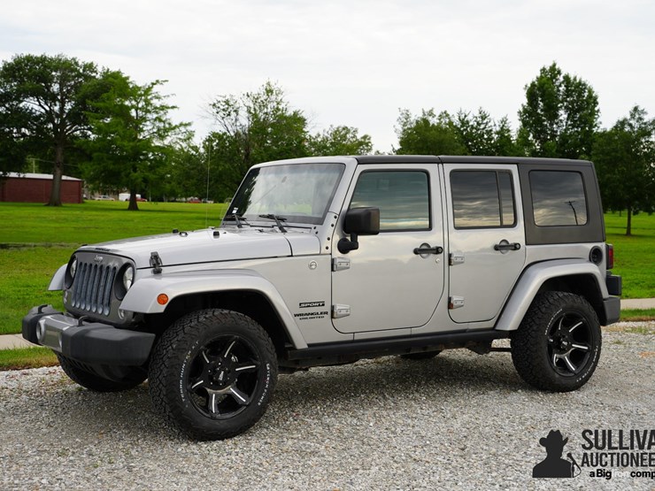 2015-jeep-wrangler-image-1
