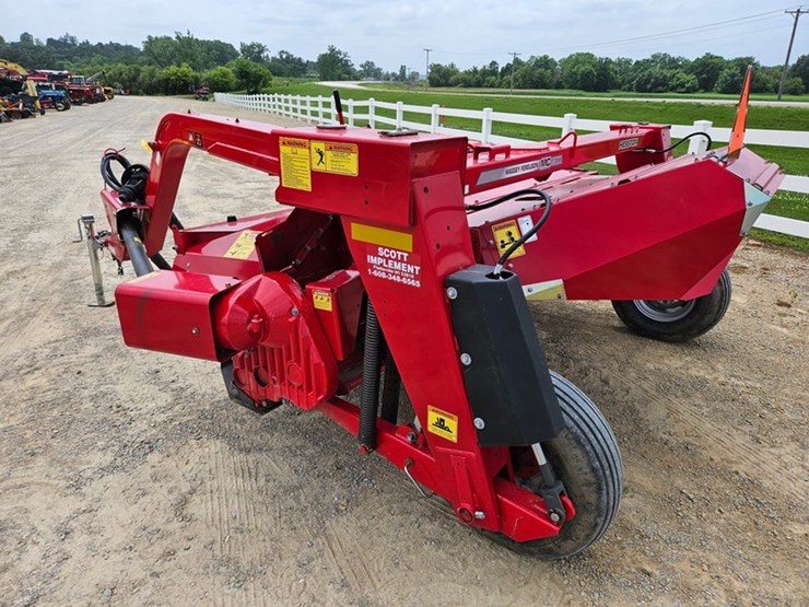 massey-ferguson-1359-image-32