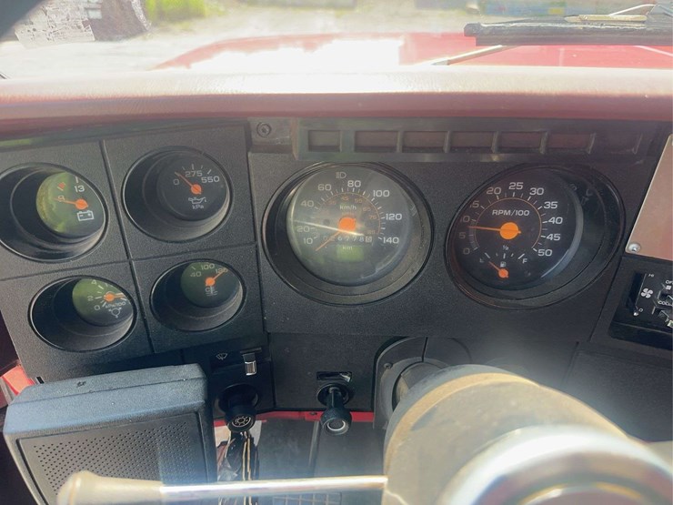 1988-chevrolet-c70-image-32