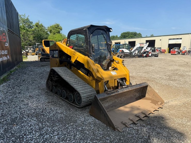 2015-caterpillar-277d-image-6
