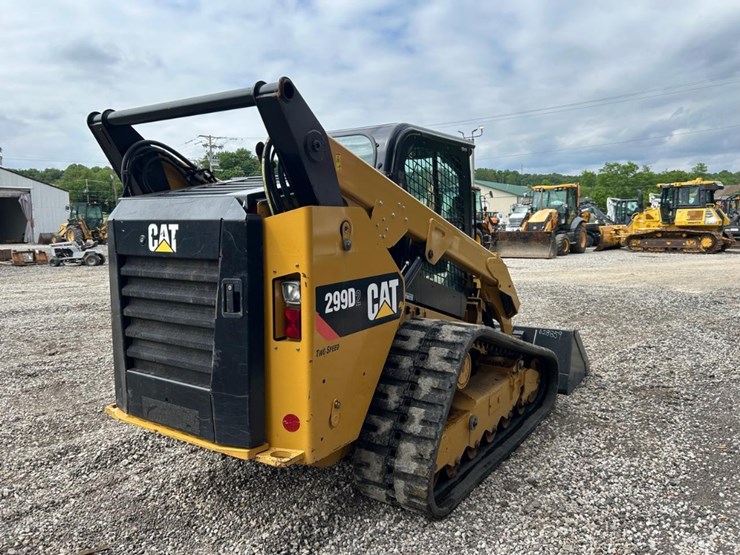 2018-caterpillar-299d2-image-4