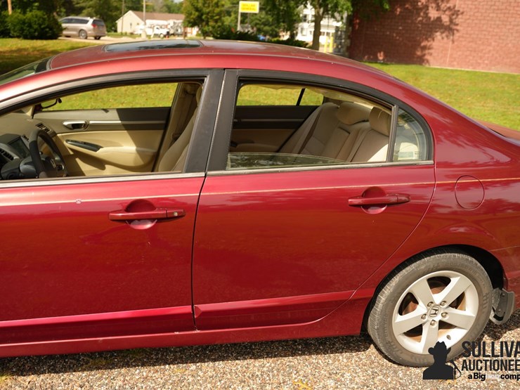 run-#35---2007-honda-civic-sedan-image-15