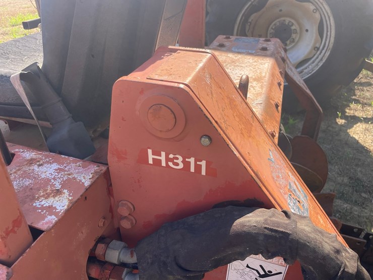 ditch-witch-3700dd-image-8