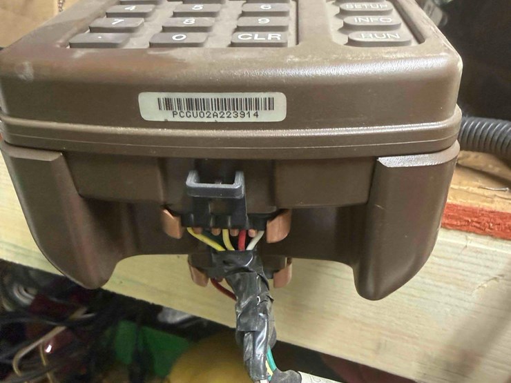 john-deere-brown-box-image-2