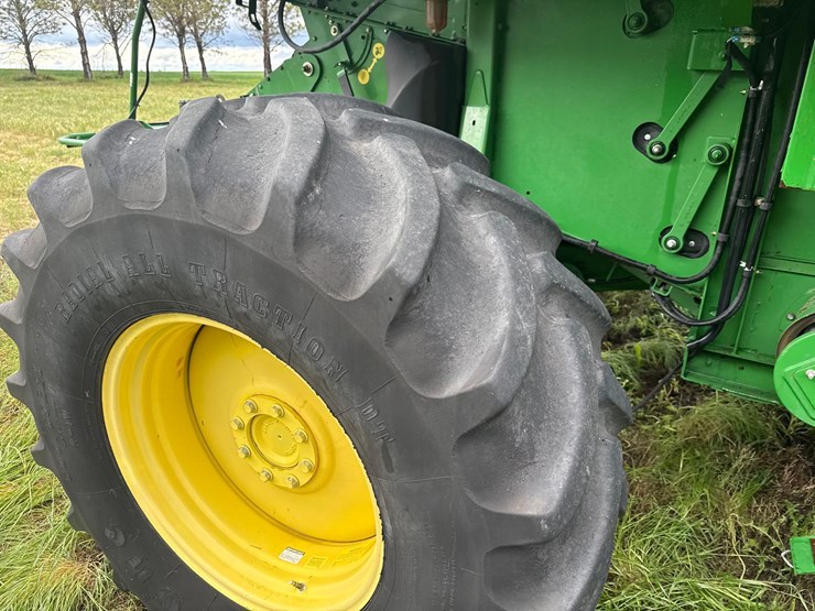 2011-john-deere-9870-sts-image-13