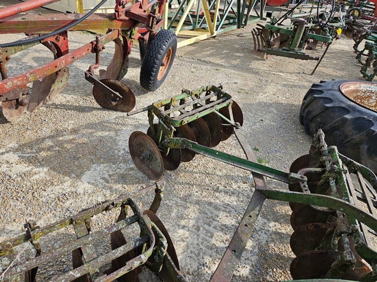 john-deere-7-image-16