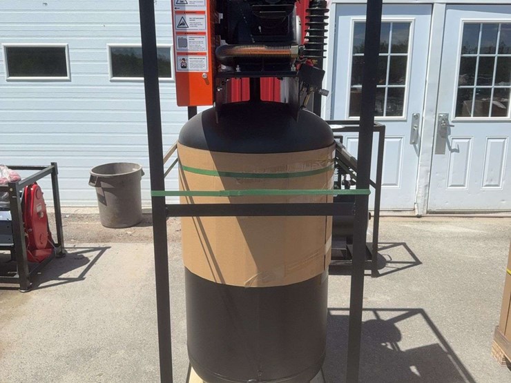 air-compressor---7.5hp---80-gallon-image-5