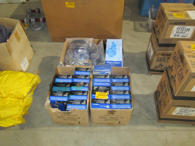 #45058-•-lot-of-nitrile-disposable-gloves-inv#45058-image-1