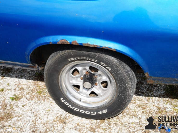 run-#226--1976-chevrolet-nova-coupe-image-16