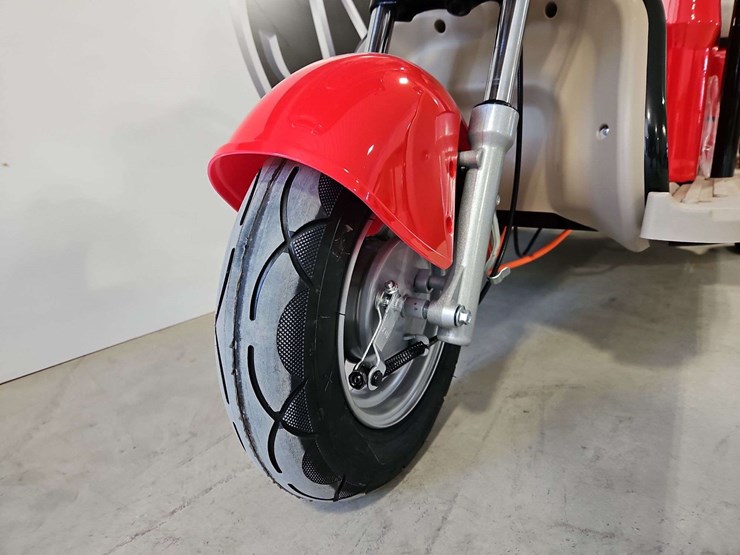 electric-tricycle-image-6