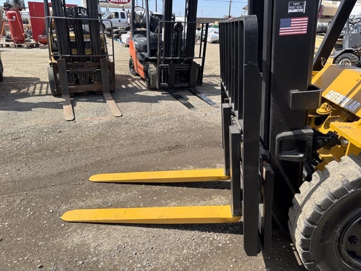 caterpillar-v80e-image-9
