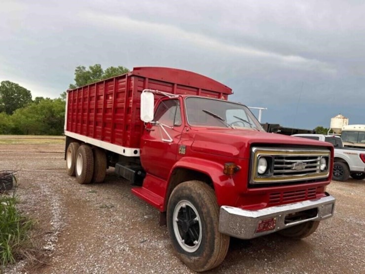 1975-chevrolet-c65-image-2